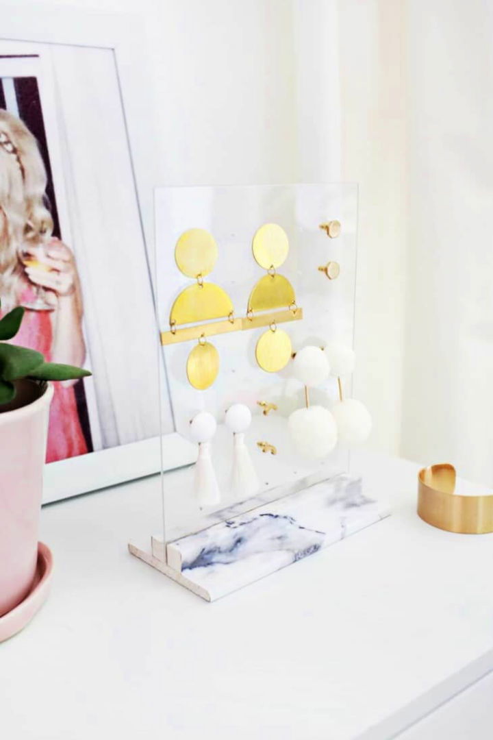 DIY Acrylic Earring Holder