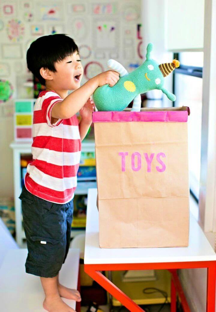 Easy DIY Grocery Bags Into Toy Storage Bin