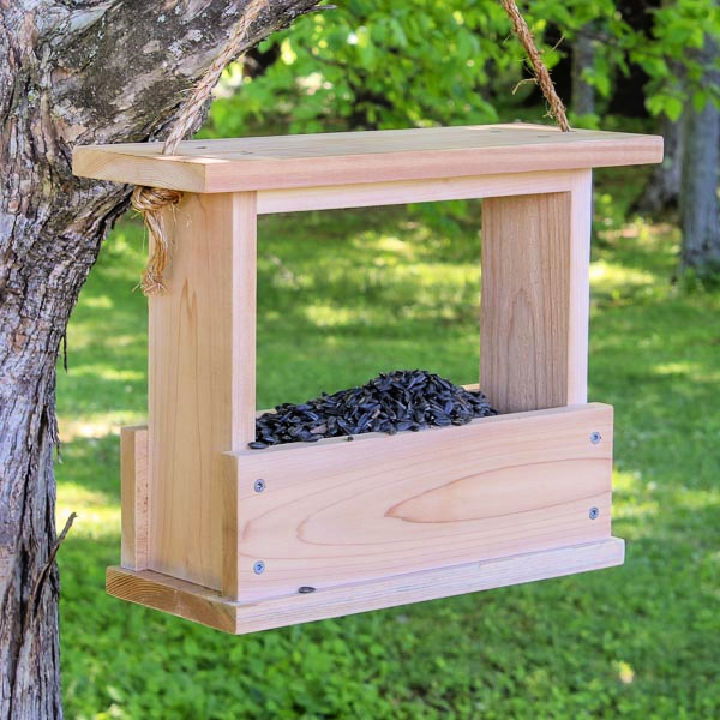How to Build a Wood Bird Feeder