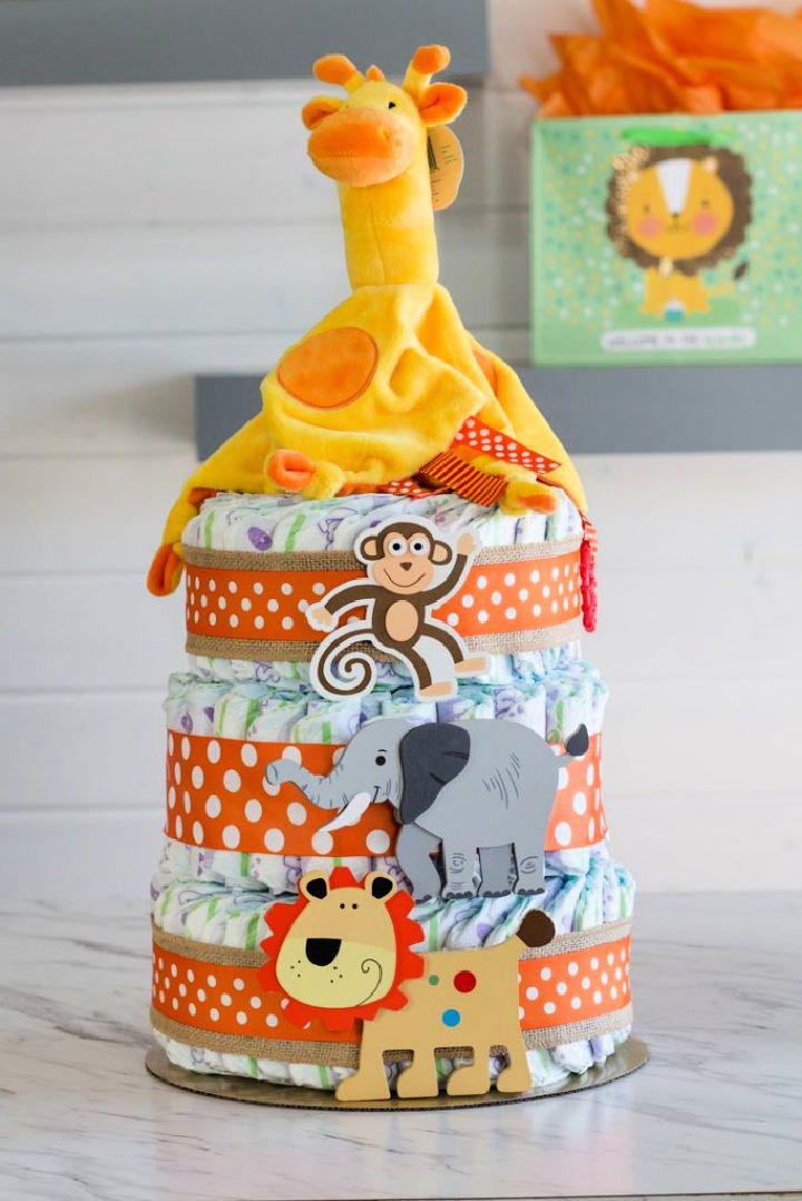 DIY Safari Baby Diaper Cake