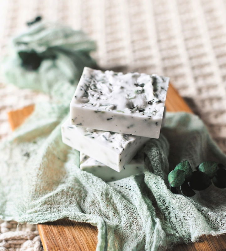 Homemade Lavender Soap Wedding Favor