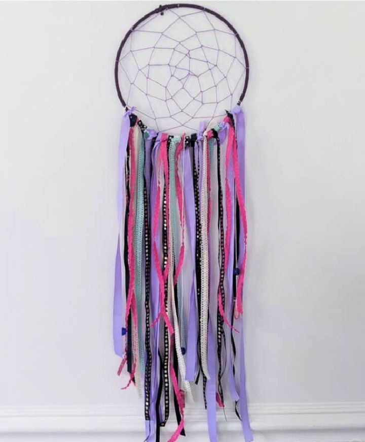 Making a Dream Catcher